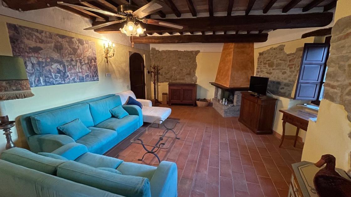Ferienwohnung Castello Di Gaiche Collebaldo Exterior foto